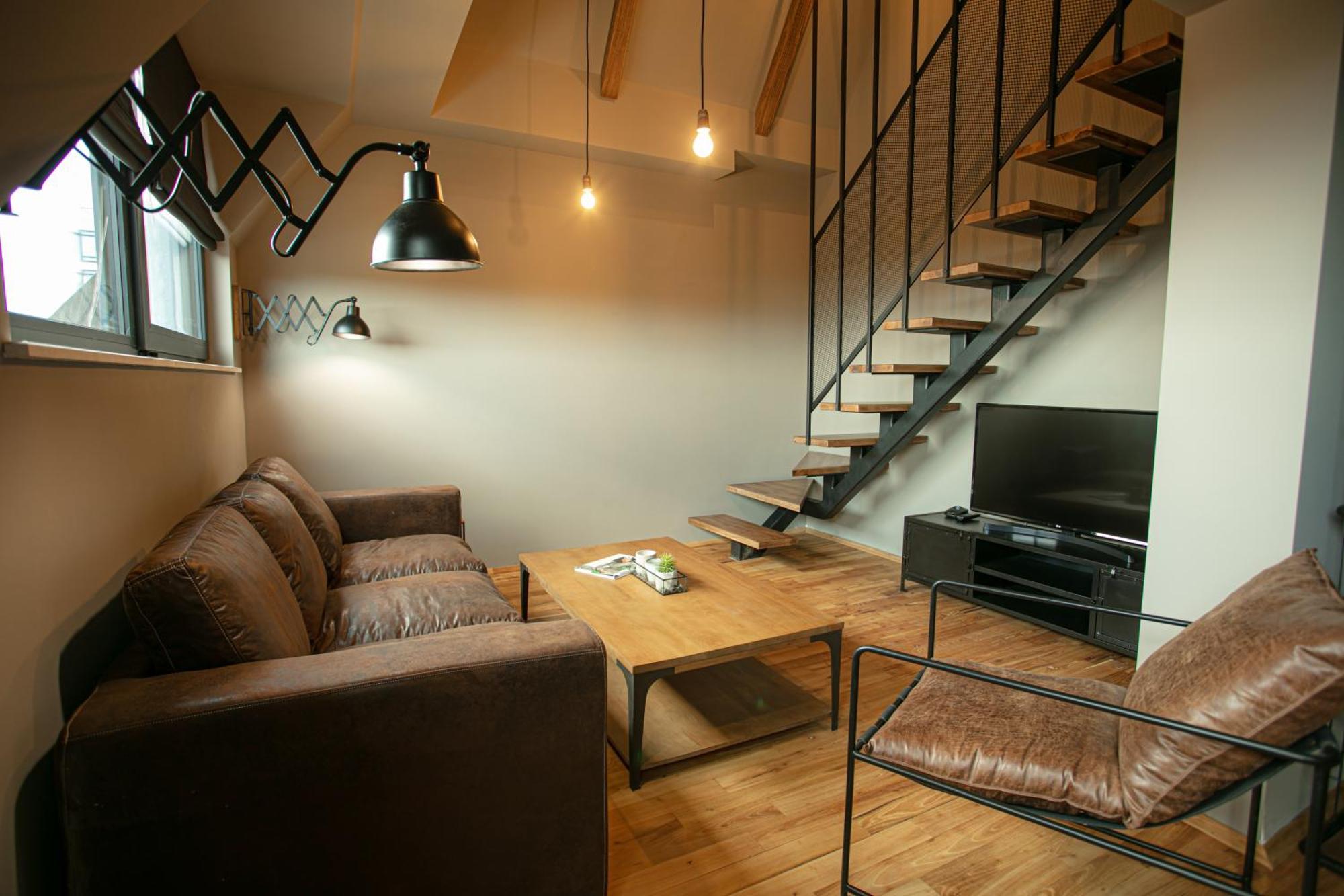 Hotel Reverence Boutique Warna