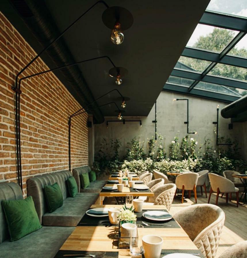 Reverence Boutique Hotel 3*